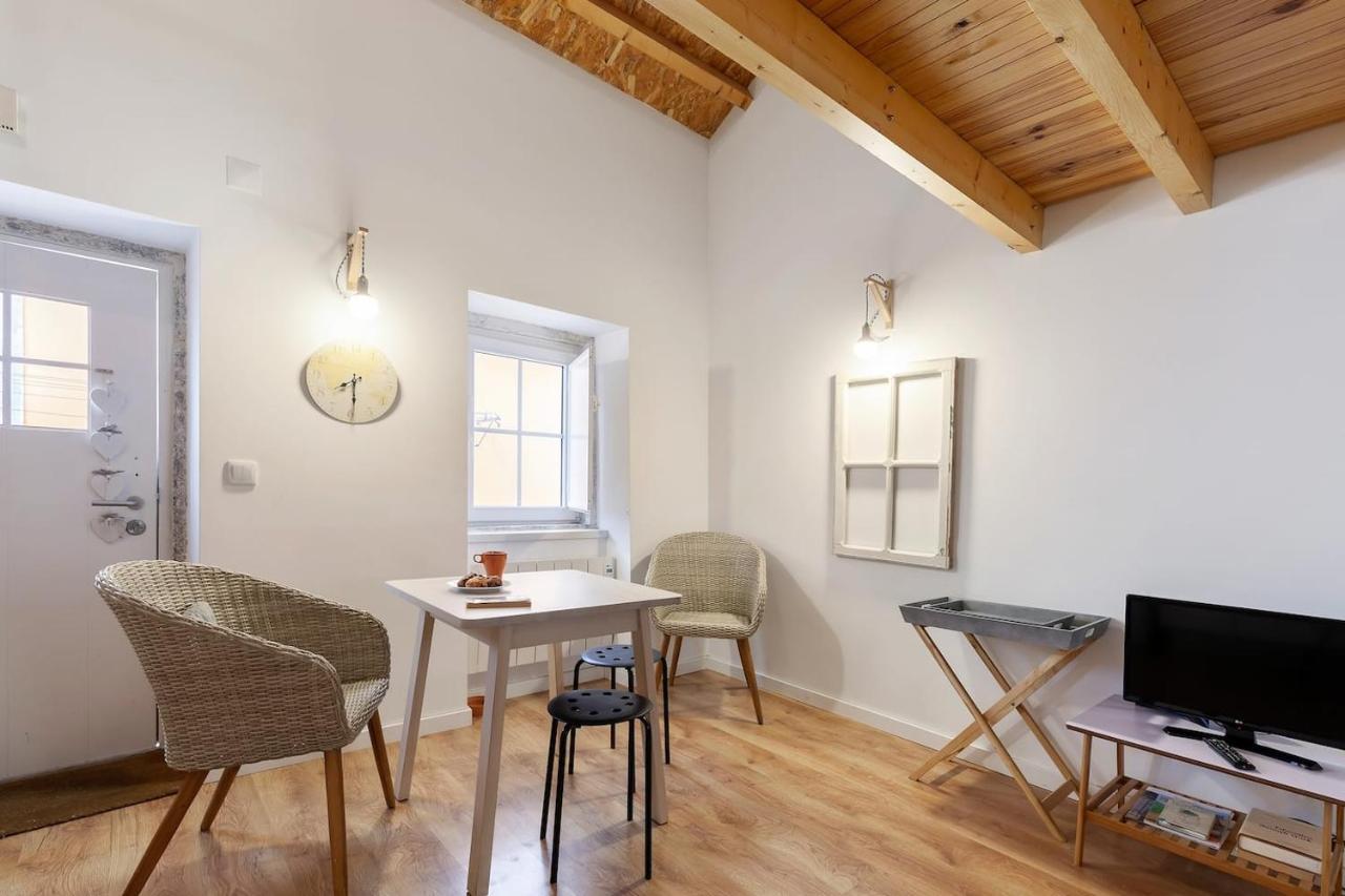 Classic Lisbon Homes: Bright & Central In Belem Zewnętrze zdjęcie